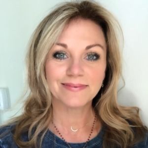 Meet your Posher, Tiffini